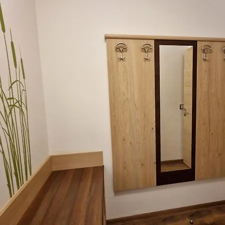 特拉特尼格乡村酒店 招待所
