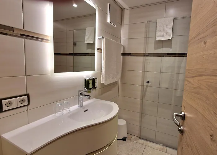 Landgasthof Trattnig 4* Schiefling am See